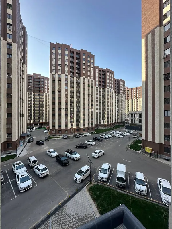 Квартира в аренду 3/2/9 Сагбон Ж/К Baurum Узок муддатга Берилади
