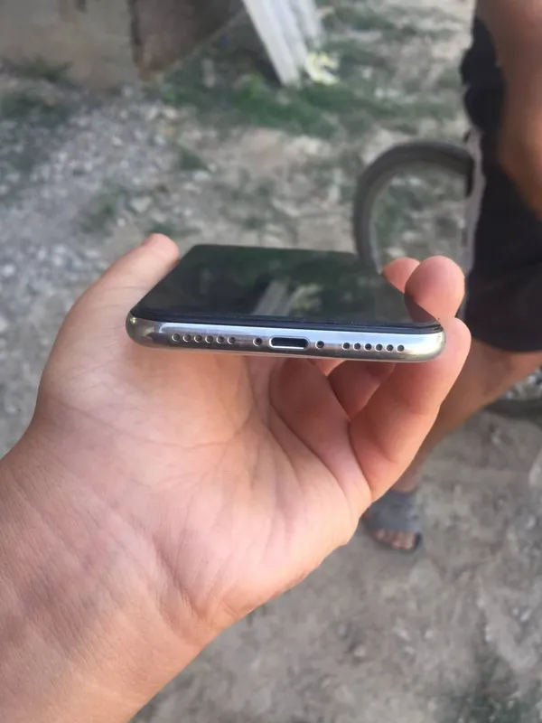 iPhone 4