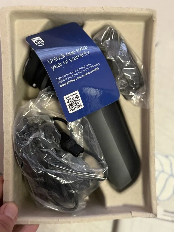 Elektron soqol olgich Philips Rossiyadan keltirilgan 2