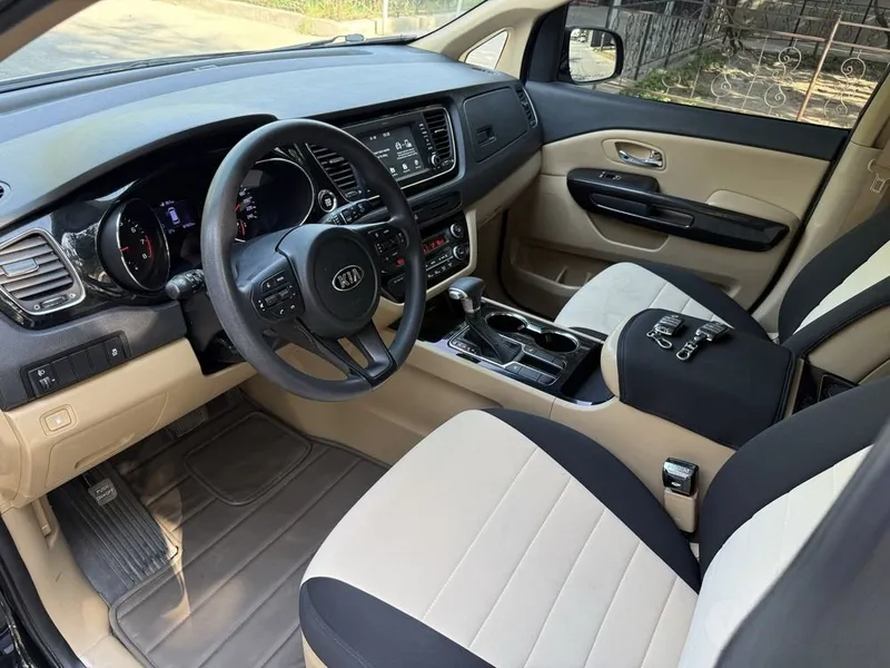 Kia Carnival Grand 2019 Avtomat karobka srochna sotiladi. 5 Kia Carnival Grand 2019 Avtomat karobka srochna sotiladi. 5