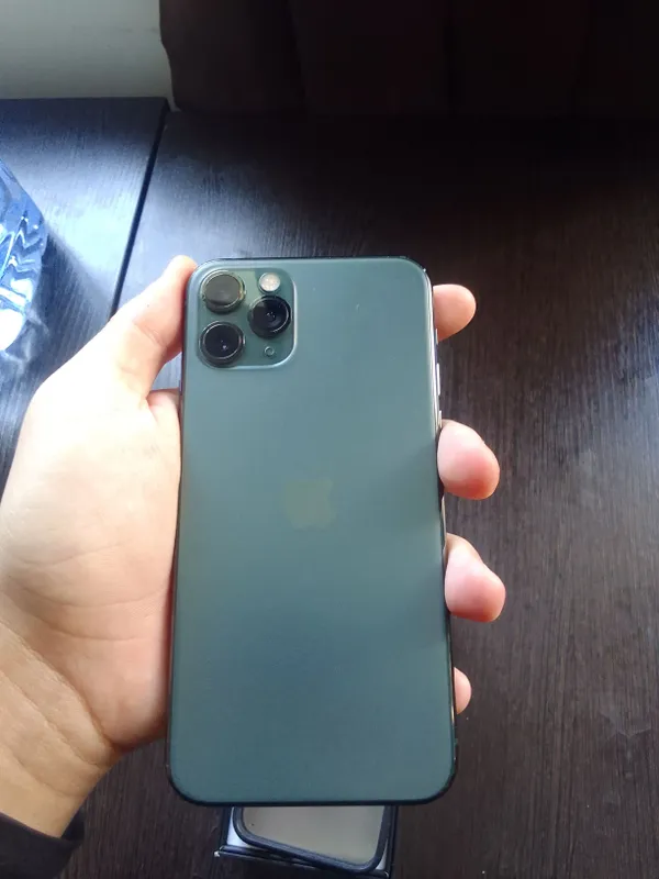 iPhone 11 Pro 1