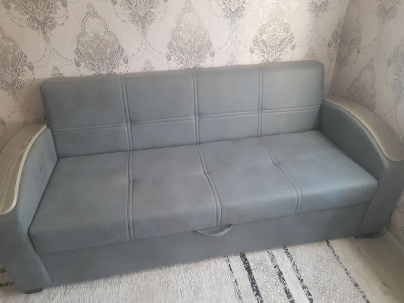 Divan xolati yangi kop bolmagan 3 4 oy ishlatilgan