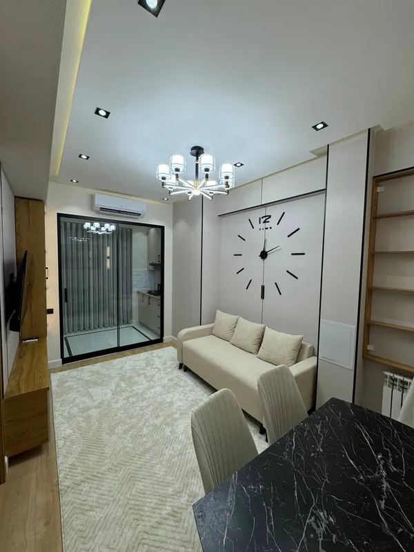 58 m² 3 xonali kvartira sotiladi, Yakkasaroy tumani · ID 6421 1 58 m² 3 xonali kvartira sotiladi, Yakkasaroy tumani · ID 6421 1