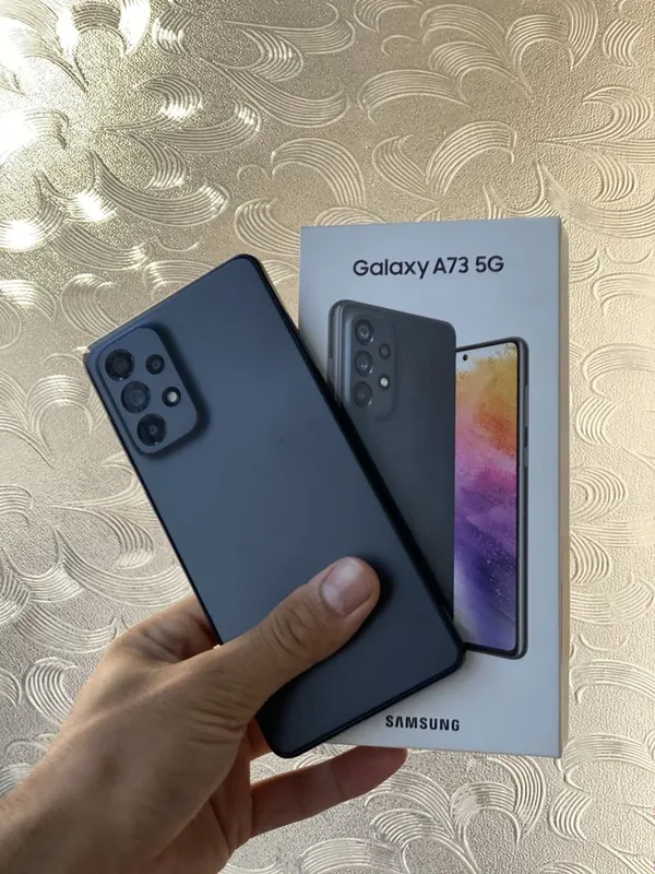 Samsung Galaxy A73