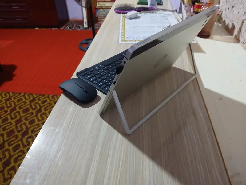 HP Elite X2 1012G1 Сотилади 80$. — фото 8