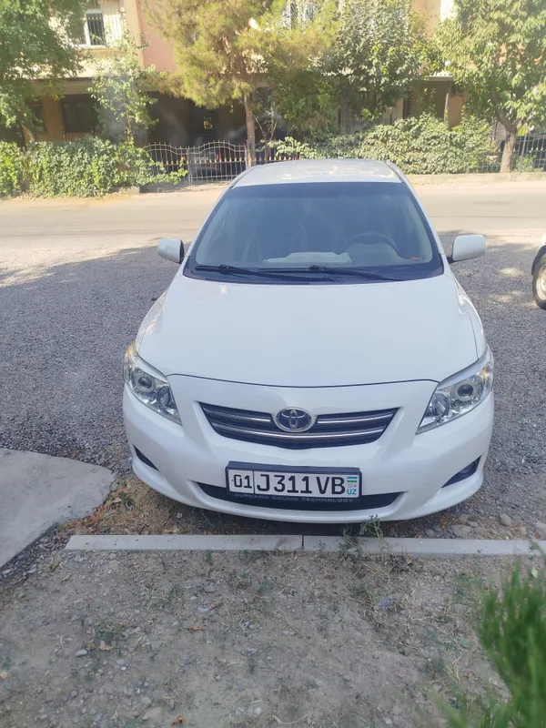 Toyota Corolla 150 sotiladi 1 Toyota Corolla 150 sotiladi 1