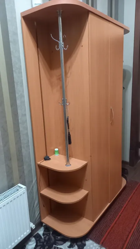 Продам шкаф для вещей.