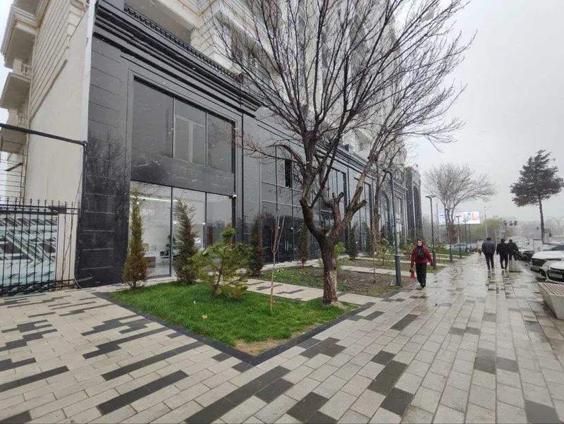 Продается помещения ул.Шарафа Рашидова, мост Малика, 270м2 — фото 1