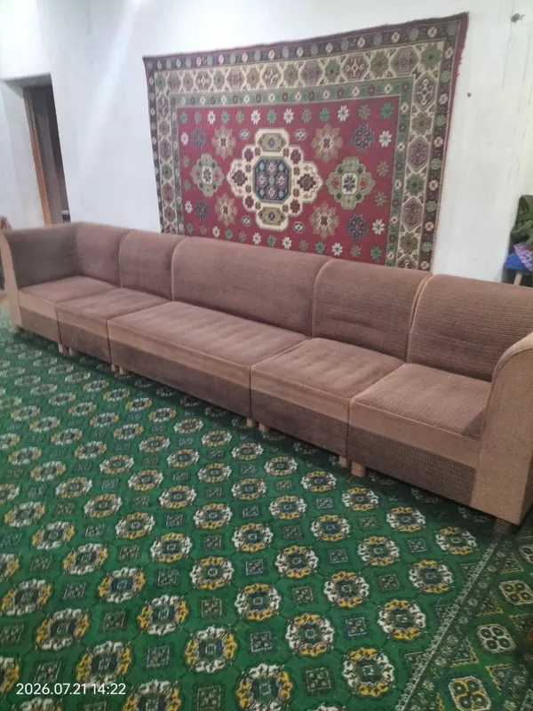 Burchakli divan shoshilinch sotiladi 2