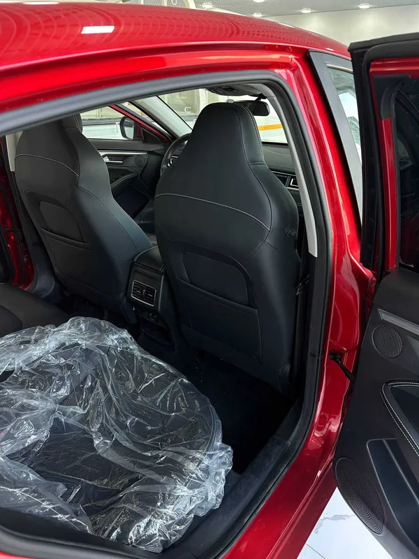 JAC J7 автомобилини катта чегирмада ва қўшимча совғалар билан харид қи 5 JAC J7 автомобилини катта чегирмада ва қўшимча совғалар билан харид қи 5