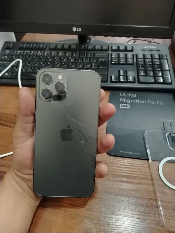 prodam srochno Iphone 12 promax 256gb rodnoy!!! — фото 4