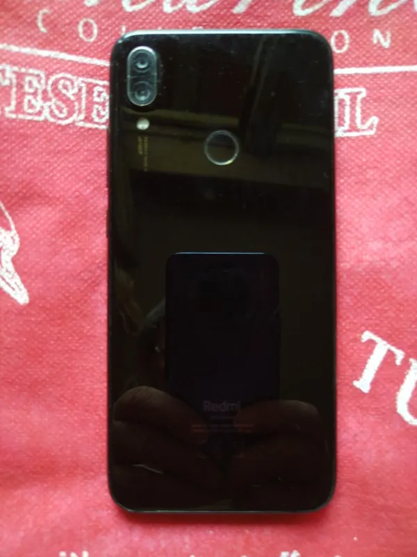 Продаеться телефон Redmi Note 7 6 Продаеться телефон Redmi Note 7 6
