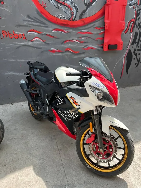 Мотоцикл Viper F2 250cc Мотор Zongshen