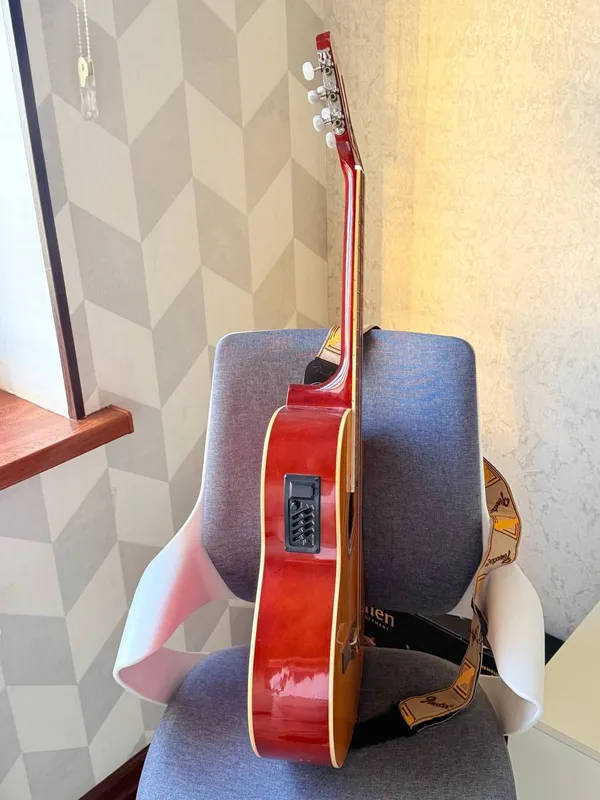 Gitara (Classic, kalonkali) 3 Gitara (Classic, kalonkali) 3
