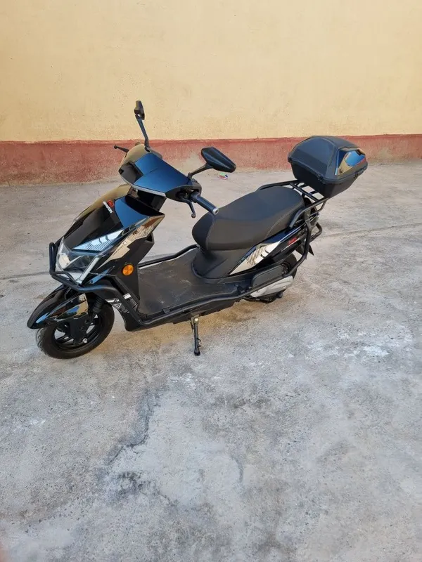 Skuter largo mators 2