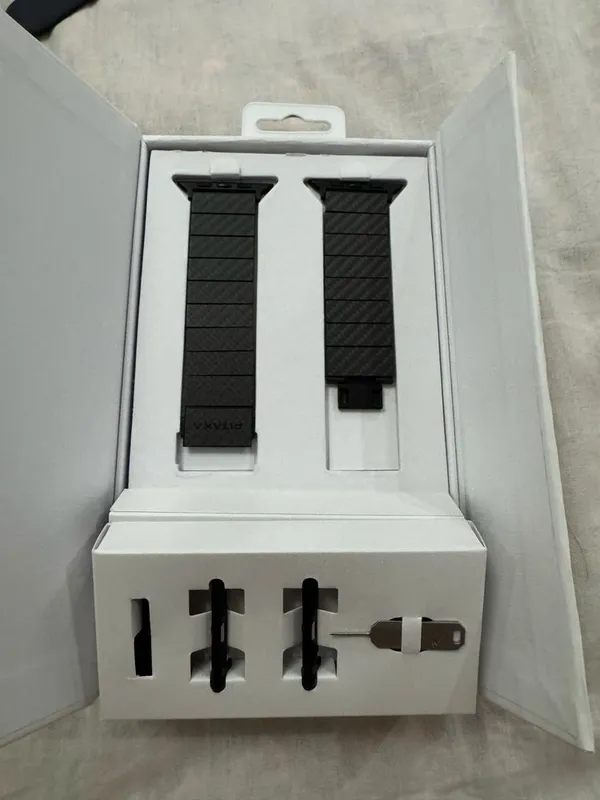 Ремешок PITAKA для apple watch Carbon&Aramid 1 Ремешок PITAKA для apple watch Carbon&Aramid 1