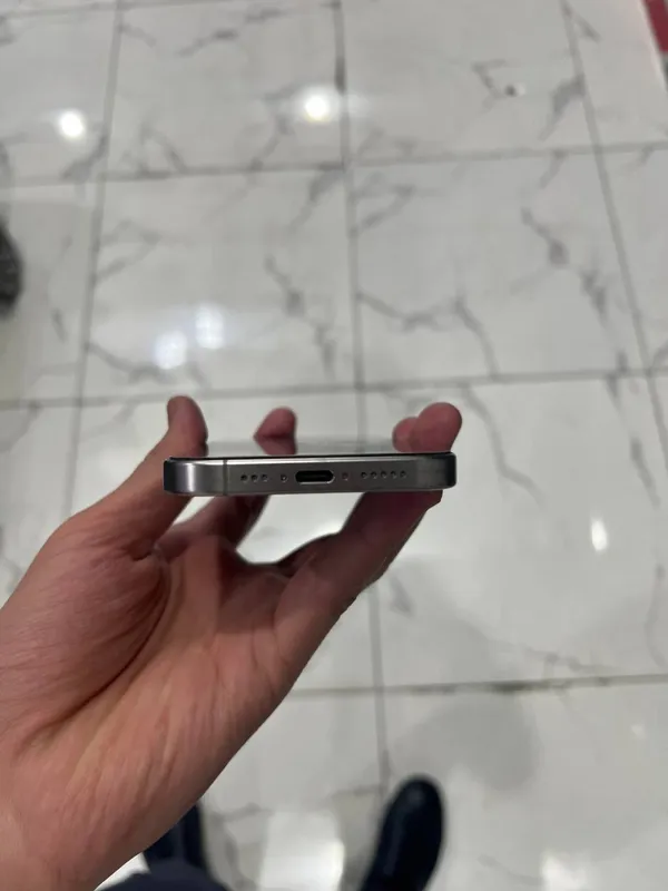 Iphone 15 pro titanium 128gb 7 Iphone 15 pro titanium 128gb 7