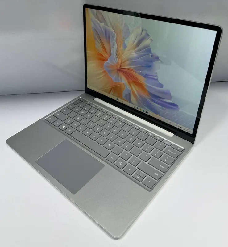 Microsoft Surface 3 Microsoft Surface 3
