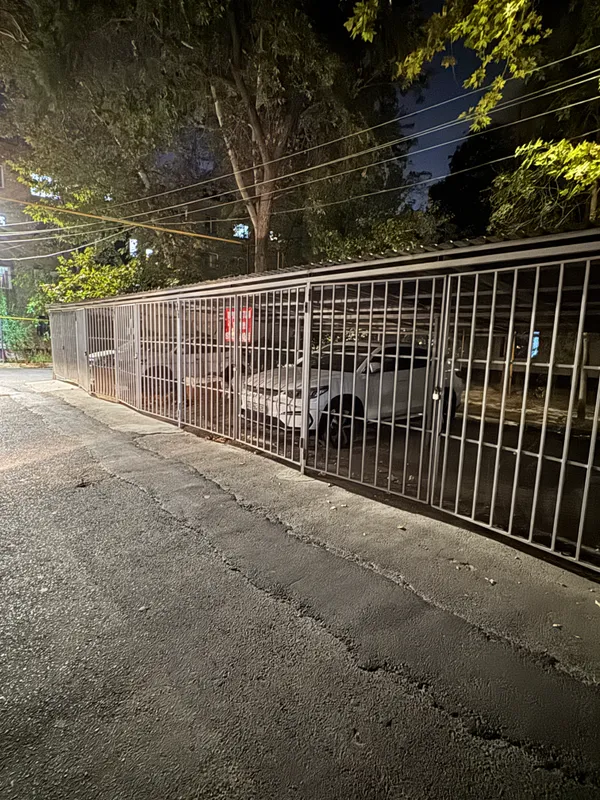 Muqimiy ko‘chasida garaj sotiladi (Novza metrosi) 3 Muqimiy ko‘chasida garaj sotiladi (Novza metrosi) 3