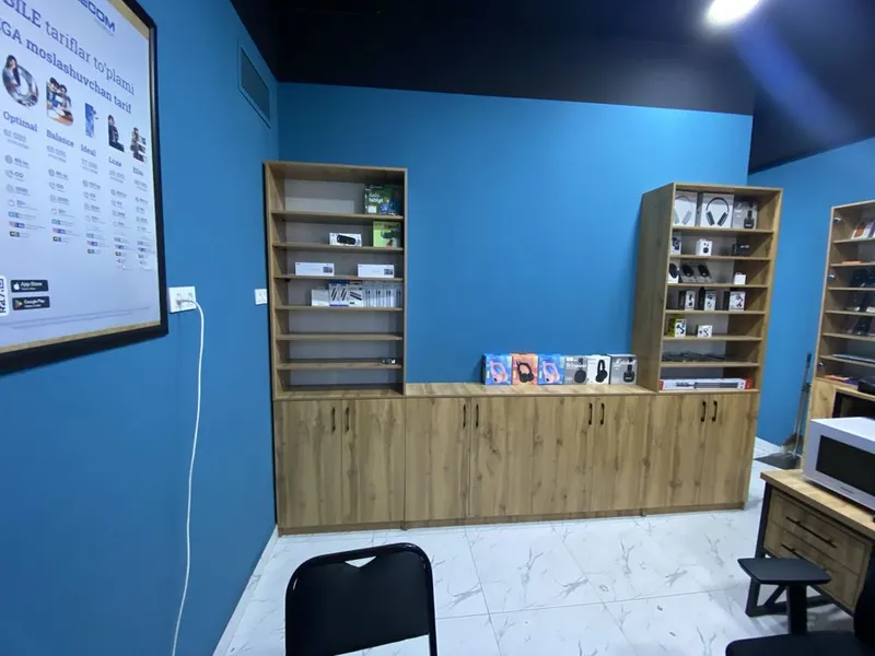Vitrina Витрина aksessuar va boshqa maqsadlarda 3 Vitrina Витрина aksessuar va boshqa maqsadlarda 3