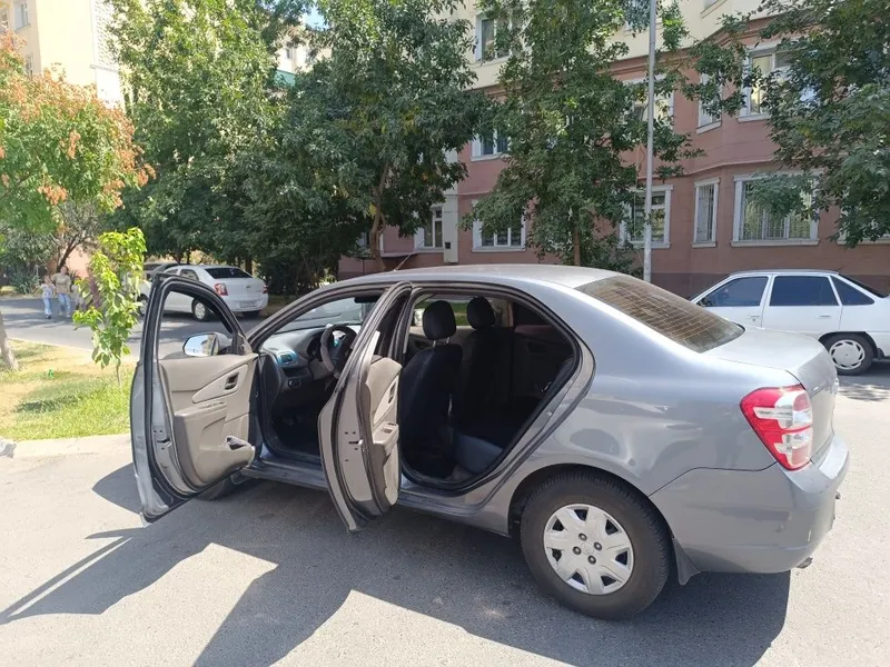 Продается Кобальт 3 Продается Кобальт 3