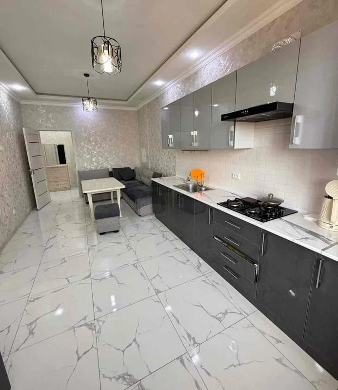 Shayxontohur tumani Kosmonavtlar metro oldida 4