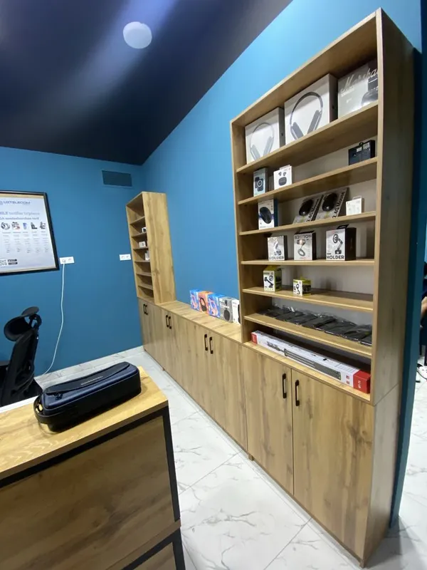 Vitrina Витрина aksessuar va boshqa maqsadlarda 4 Vitrina Витрина aksessuar va boshqa maqsadlarda 4