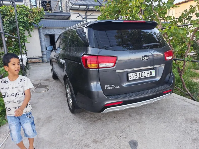 Kia carnival 2016 full paket 8