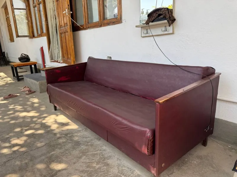 Divan sotiladi!!! 5 Divan sotiladi!!! 5