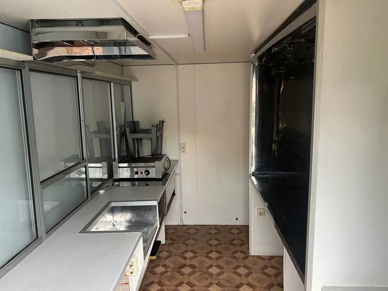 Food track sotiladi
