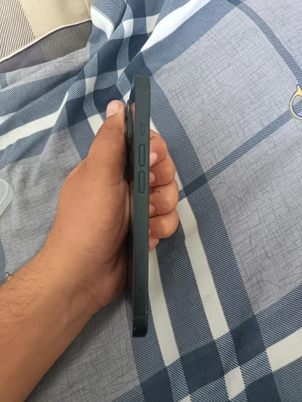 IPhone 13 Sotiladi 5 IPhone 13 Sotiladi 5