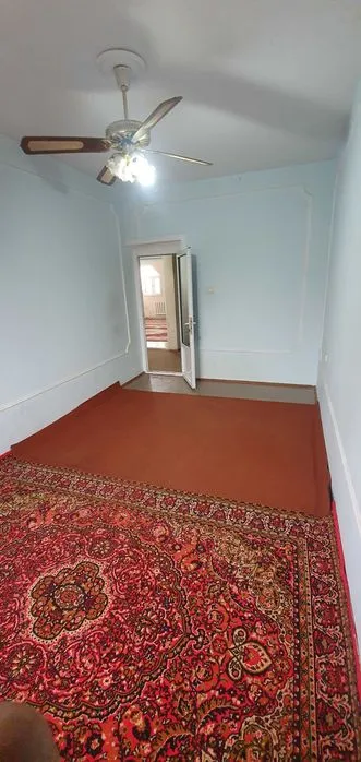 2-комнатная квартира, Юнусабад-14 (ориентир: Ахмад Дониш «Петушок»), 64 м², 4/9 2