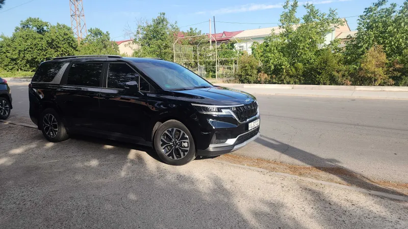 Kia carnival 2023 год 9 Kia carnival 2023 год 9