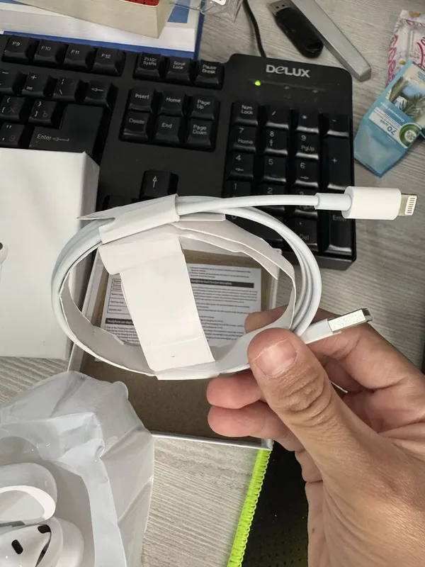 Airpods (simsiz naushnik) — фото 1