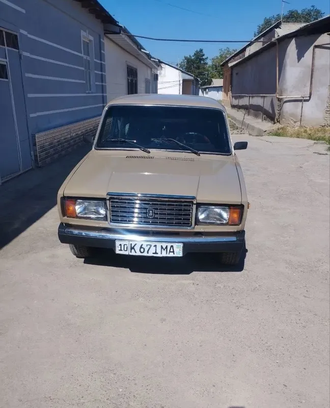 ВАЗ 2107 срочно ВАЗ 2107 срочно