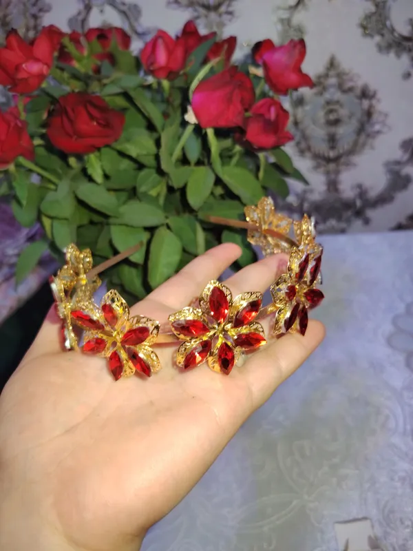 Abadok, Diadema
