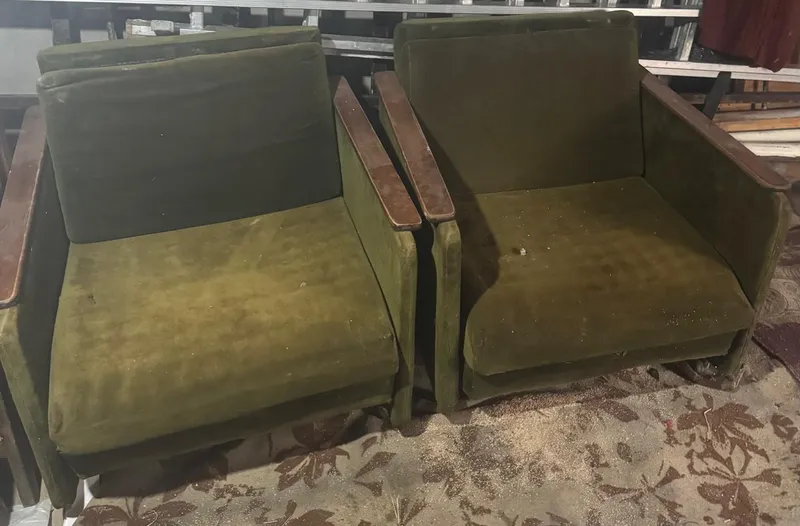 Продаю кресла кровати советские и 2 кровати — фото 1