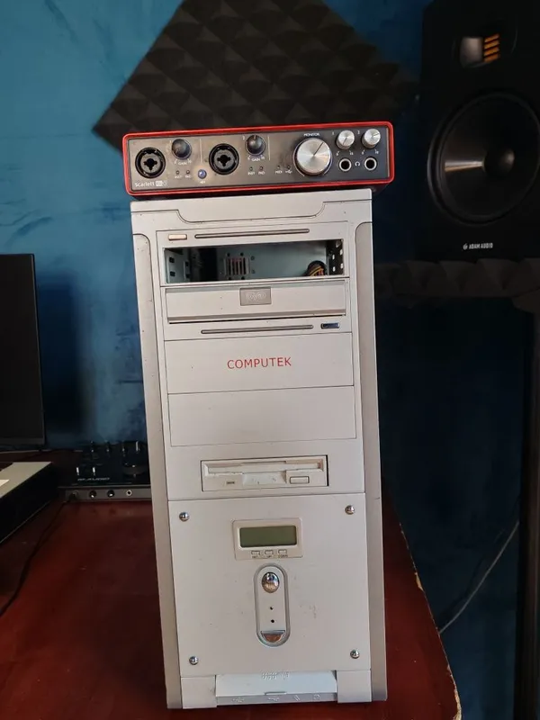 Kompyuter MAC va focusrite — фото 1