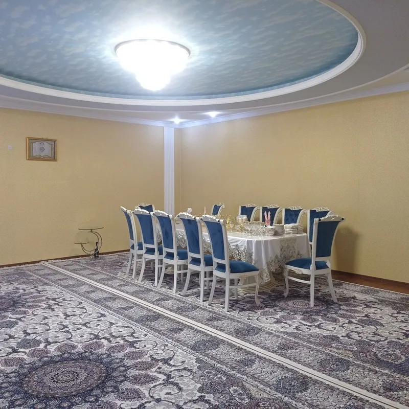 Продаётся большой благородный уютный 2 эт.дом в Кибрае вдоль дороги — фото 2