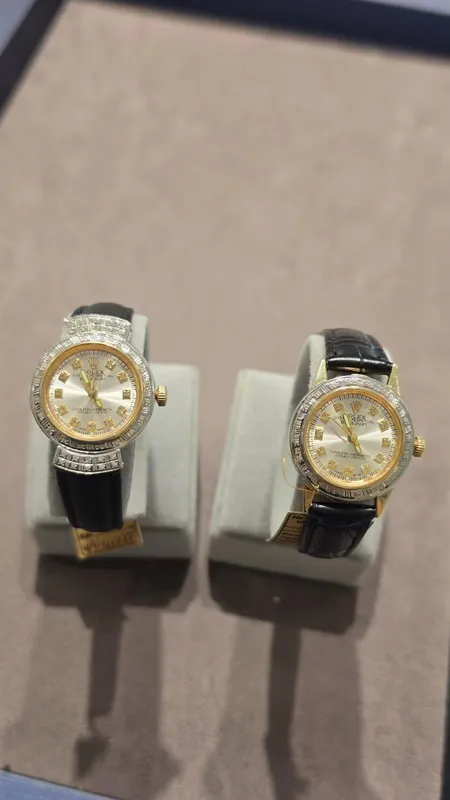 Прожам женские золотве часы Rolex — фото 5