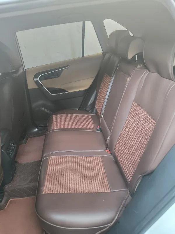 Toyota RAV4 sotiladi. Оқ 4