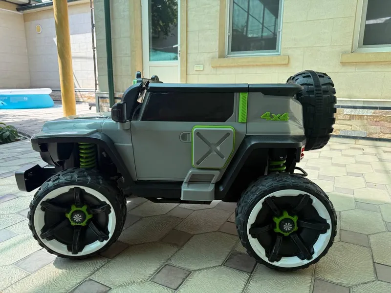 Jeep yosh bolla uchun zòr padarka 3