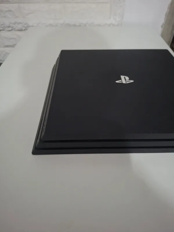 playstation 4 pro 1tb 3