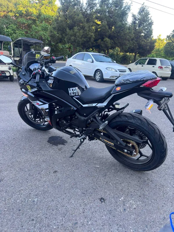 Kawasaki 400cc – Мощный спортивный мотоцикл | Рассрочка — фото 2