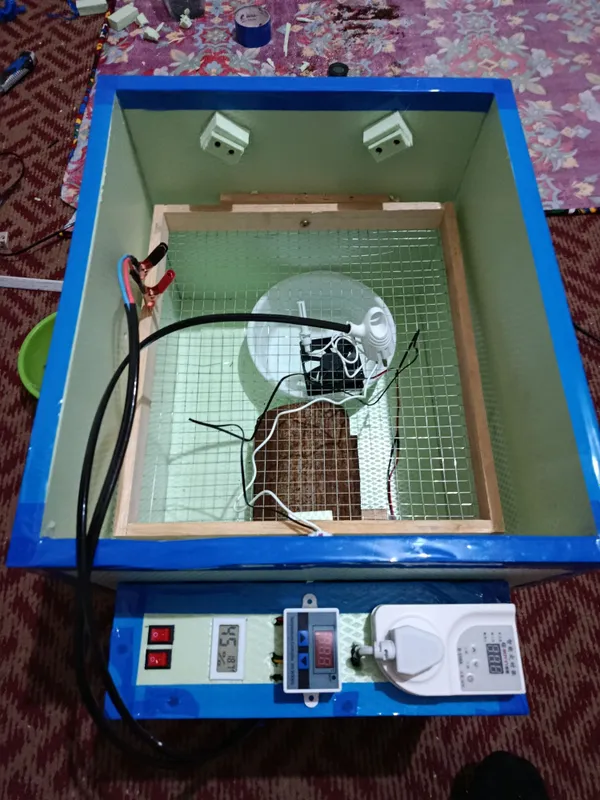Inkubator 12v/220votli ishlaykon — фото 2
