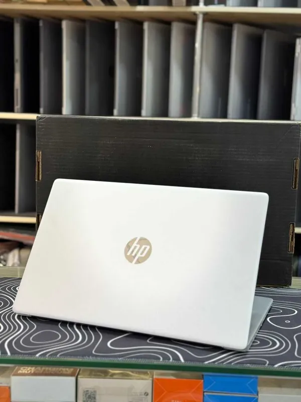 HP Laptop 17 intel core 7 150U/16/512/Display 17'3 FHD IPS Touchscreen