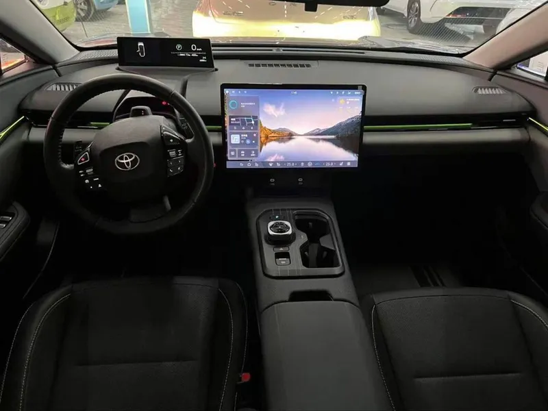 Toyota bz5 pro+ 550km 2025 йил — фото 3