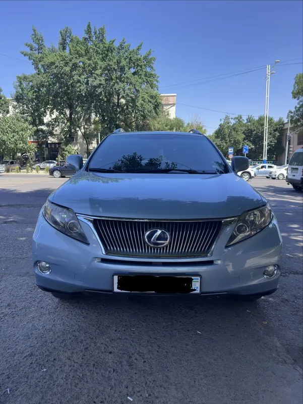Срочно продается Lexus RX450H Hybrid , машина гибрид мало расходный 3 Срочно продается Lexus RX450H Hybrid , машина гибрид мало расходный 3