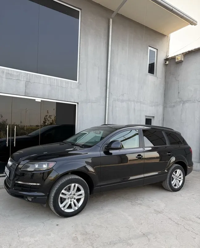 Audi Q7 quattro 3,6 FSI (2007) Срочно! 1 Audi Q7 quattro 3,6 FSI (2007) Срочно! 1