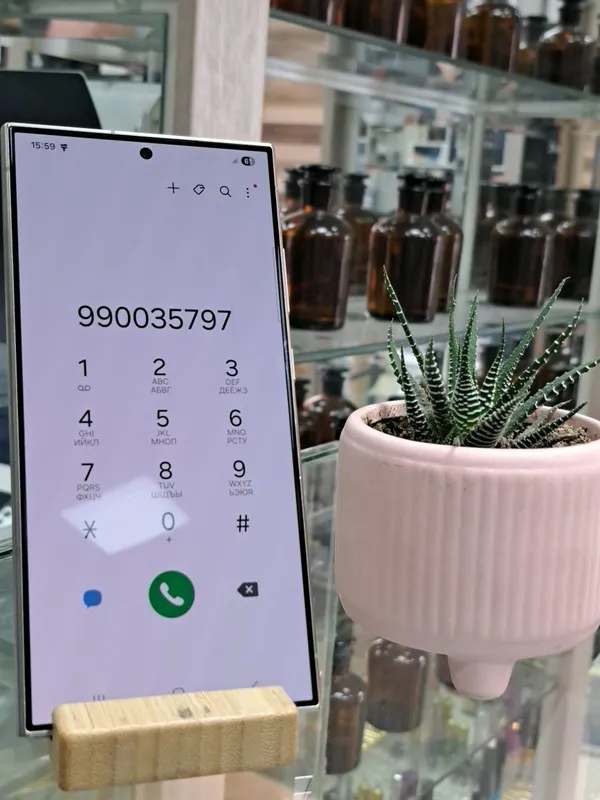 Samsung S24 Ultra, память 12/256GB 2